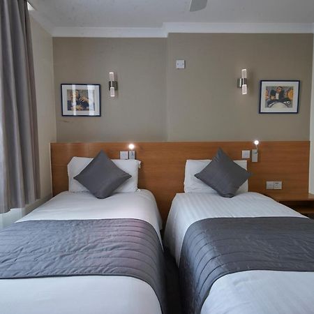 Luna And Simone Hotel London Exterior photo